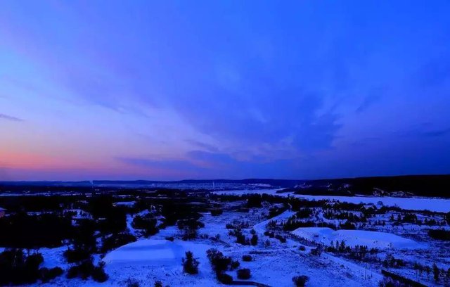 Nơi người dân chấp nhận cái lạnh thấu xương để xem cực quang borealis và đêm trắng - Ảnh 5.