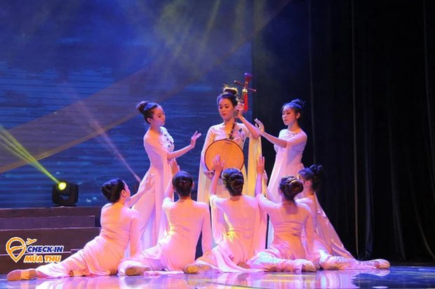 Ở Bạc Liêu có một nhà hát có kiến ​​trúc rất đặc biệt, lấy cảm hứng từ biểu tượng của Việt Nam - Ảnh 5.